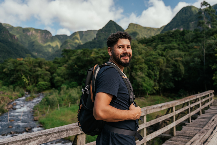 Plano odontológico vale a pena para quem viaja?